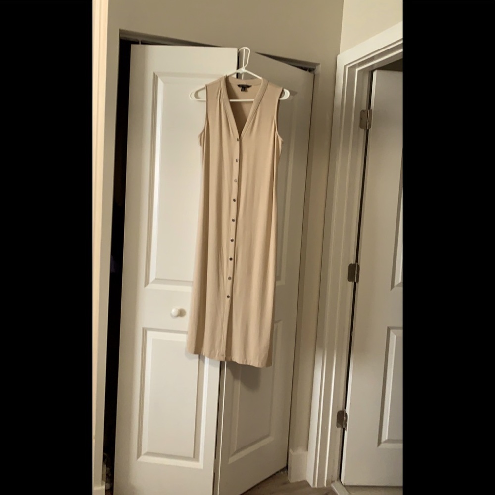Button front, sleeveless midi dress